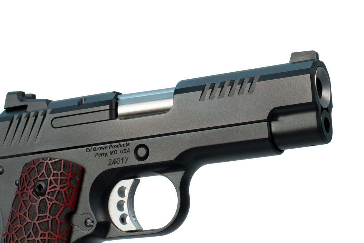 EVO-KC9-G4 front and rear slide serrations