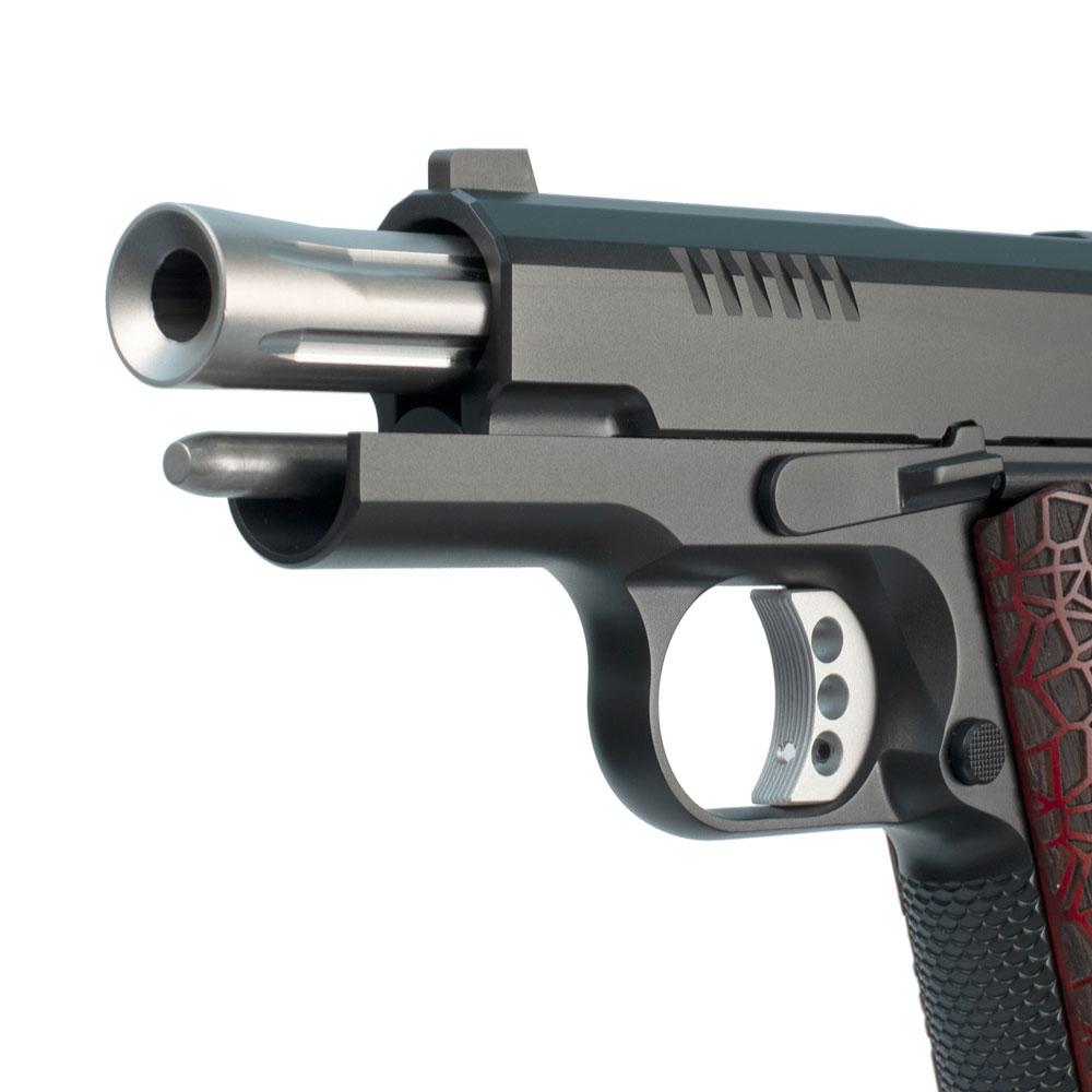 EVO-KC9-G4-HOLO Ed Brown Bobtail® and Snakeskin detail