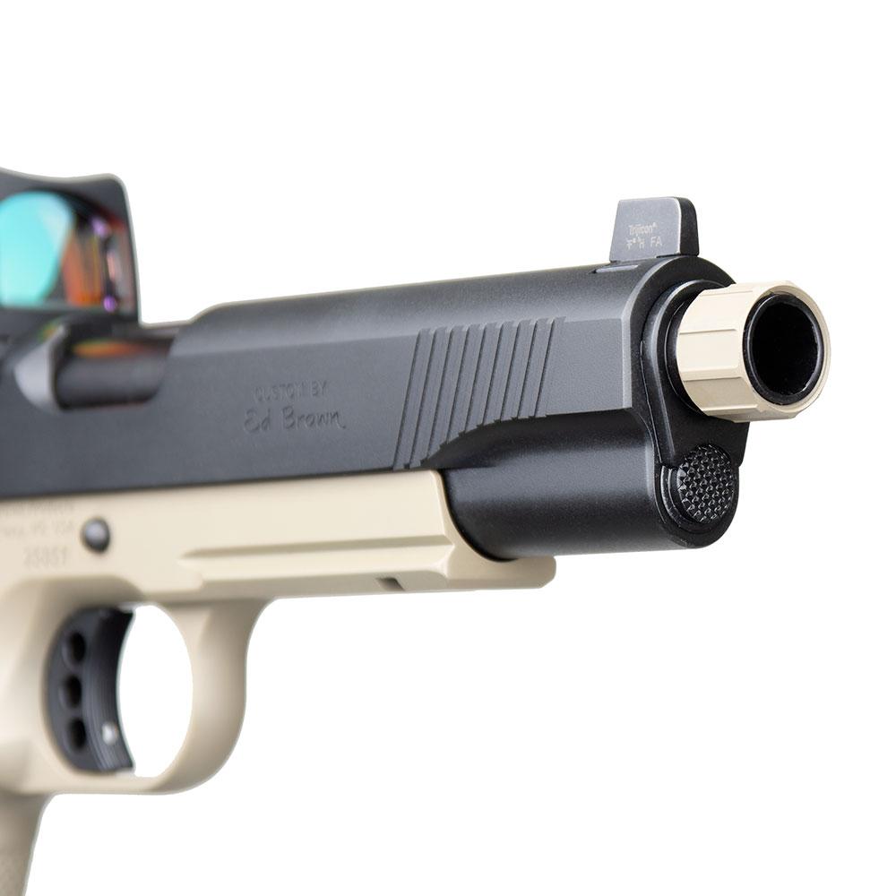 SF-SOCOM Black Nitride suppressor-ready barrel and FDE thread protector
